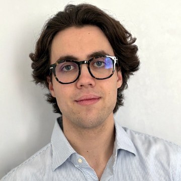 Louis, Community manager et vidéaste