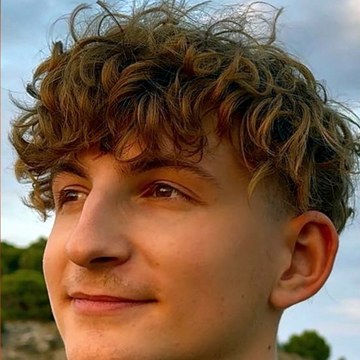 Quentin, Community manager et vidéaste